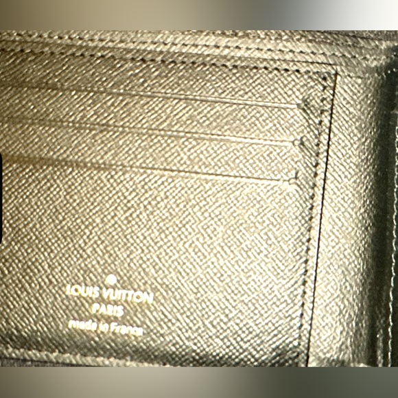 Louis Vuitton Multiple Wallet Epi Leather Black - Picture 6 of 7
